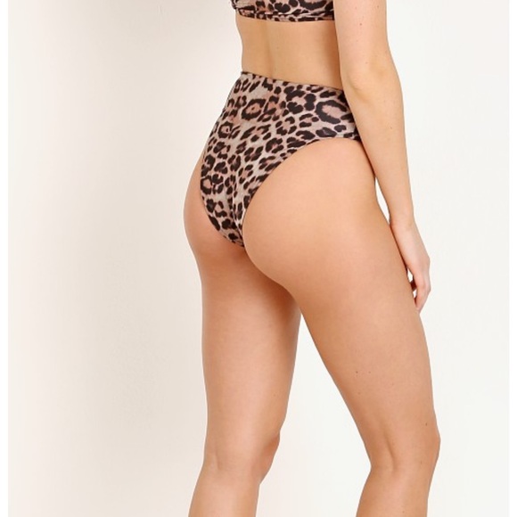 Frankies Bikinis - leopard print - size XS - Picture 2 of 13